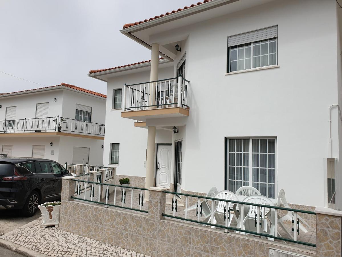 Homelidays Clara Nazare Exterior photo